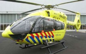 Eindelijk...patientenvervoer 24/24 naar de Waddeneilanden Eindelijk...patientenvervoer 24/24 naar de Waddeneilanden