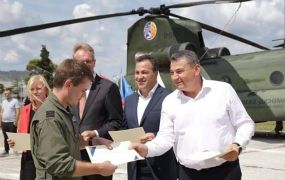 Update (8): Nederlandse Chinooks beeindigen brandbestrijding in Albanie Update (8): Nederlandse Chinooks beeindigen brandbestrijding in Albanie