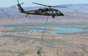 Sikorsky en Darpa laten Black Hawk vliegen zonder piloten Sikorsky en Darpa laten Black Hawk vliegen zonder piloten