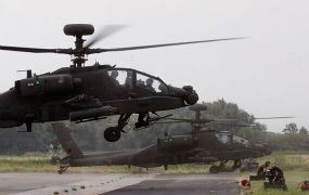 NAVO Top: Apaches gearriveerd op Valkenburg